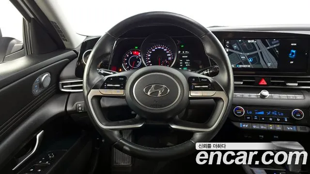 Hyundai AVANTE 2023 — фото 13