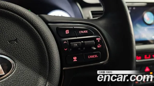 Kia Niro 2018 — фото 20