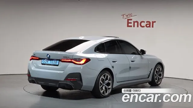 BMW i4 2024 — фото 1