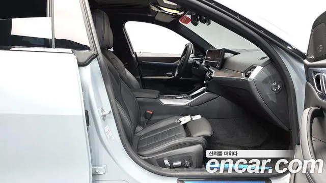 BMW i4 2024 — фото 15