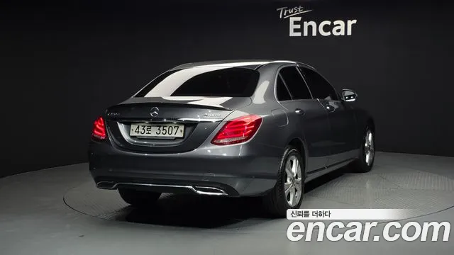 Mercedes-Benz C-Class 2018 — фото 2