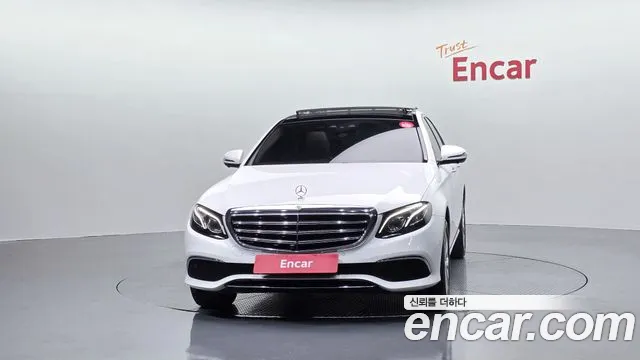Mercedes-Benz E-Class 2019 — фото 3