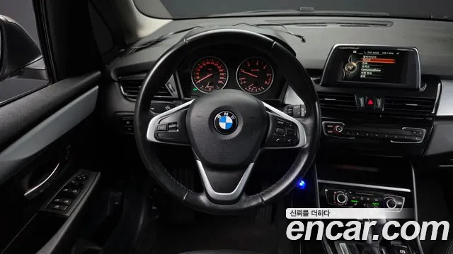BMW 2-Series 2016 — фото 13