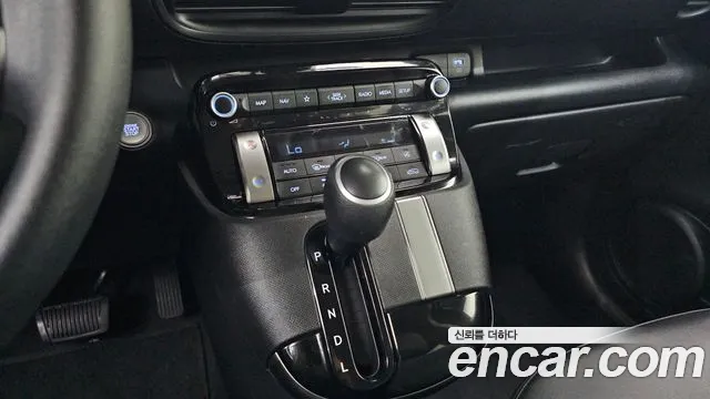 Hyundai Casper 2023 — фото 12