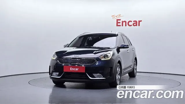 Kia Niro 2018 — фото 3
