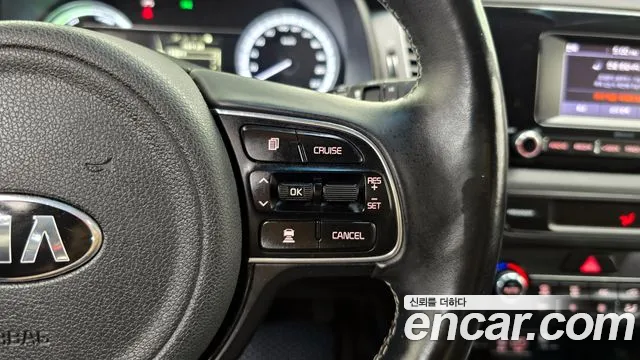 Kia Niro 2018 — фото 17