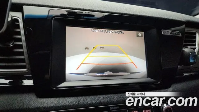 Kia Niro 2017 — фото 15