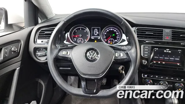 Volkswagen Golf 2015 — фото 12