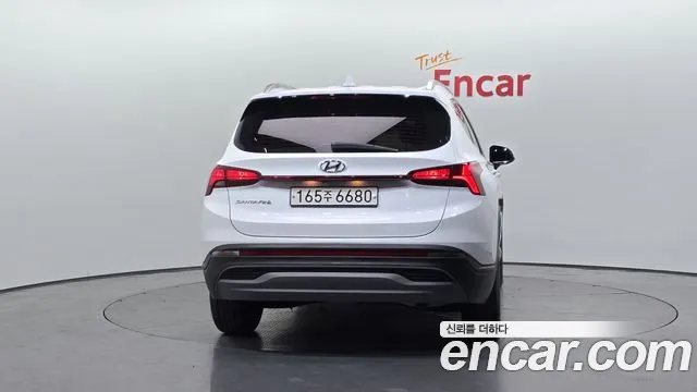 Hyundai Santafe 2022 — фото 4