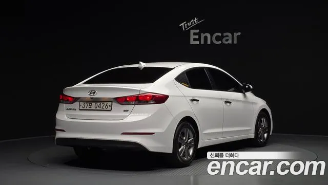 Hyundai AVANTE 2016 — фото 2
