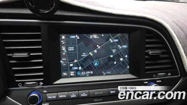 Hyundai AVANTE 2016 — фото 20