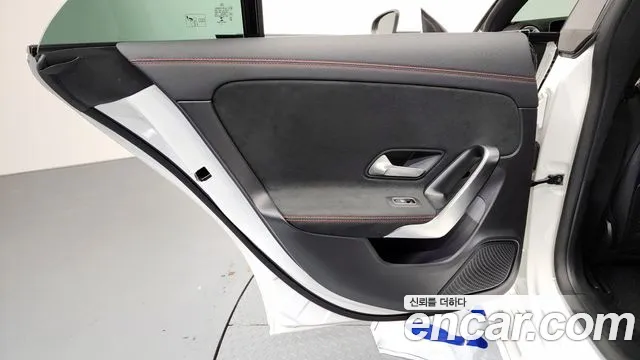 Mercedes-Benz CLA-Class 2020 — фото 15