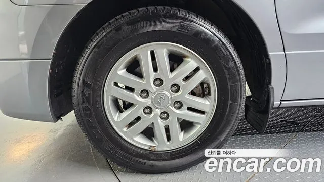 Hyundai Starex 2017 — фото 5
