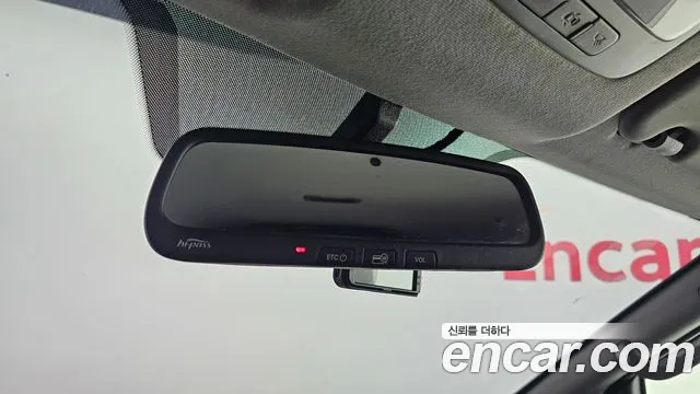 Hyundai Starex 2017 — фото 19