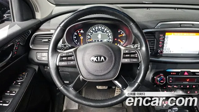 Kia Sorento 2019 — фото 13