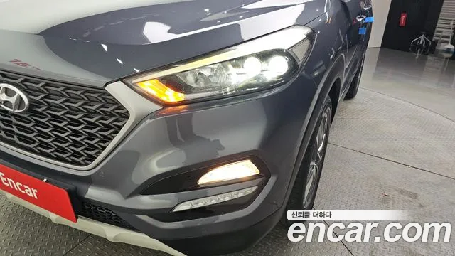 Hyundai Tucson 2018 — фото 8