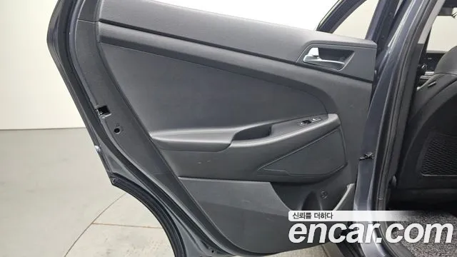 Hyundai Tucson 2018 — фото 15
