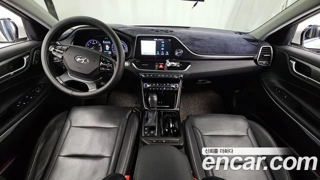 Hyundai Grandeur 2019 — фото 10