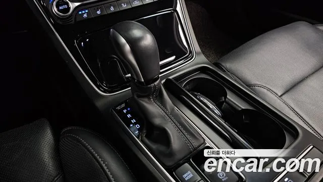 Hyundai Grandeur 2019 — фото 12