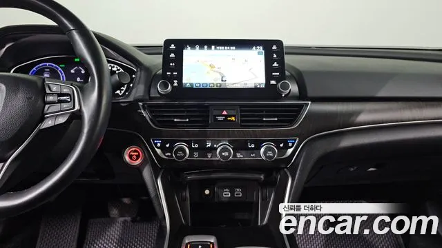 Honda Accord 2022 — фото 19