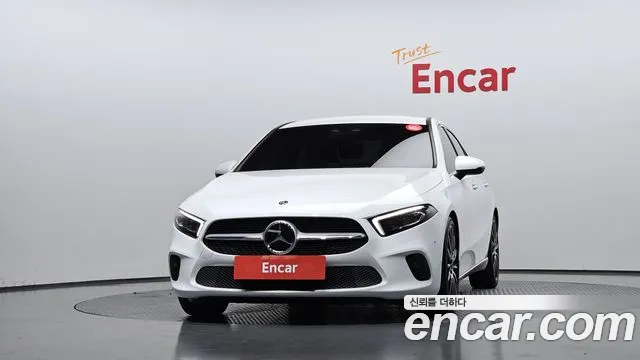 Mercedes-Benz A-Class 2020 — фото 3