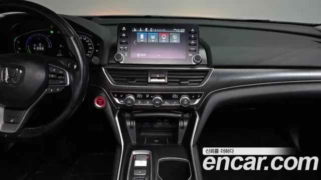 Honda Accord 2021 — фото 19