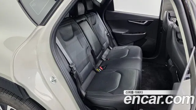 Kia EV6 2022 — фото 16