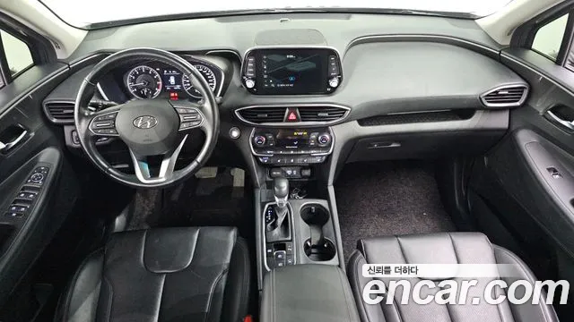 Hyundai Santafe 2020 — фото 10
