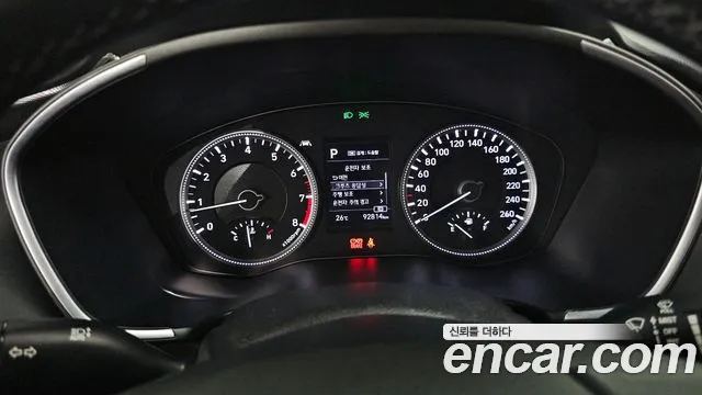 Hyundai Santafe 2020 — фото 11