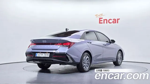 Hyundai AVANTE 2026 — фото 2