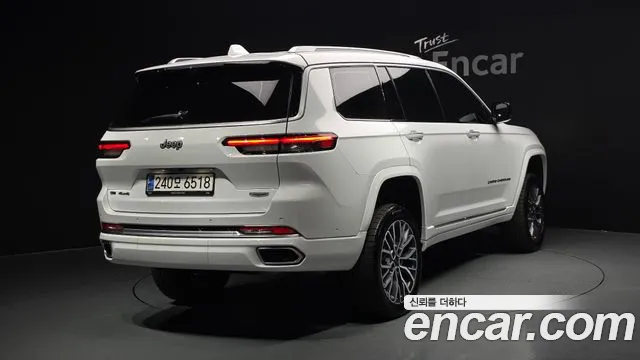 Jeep Cherokee 2023 — фото 2