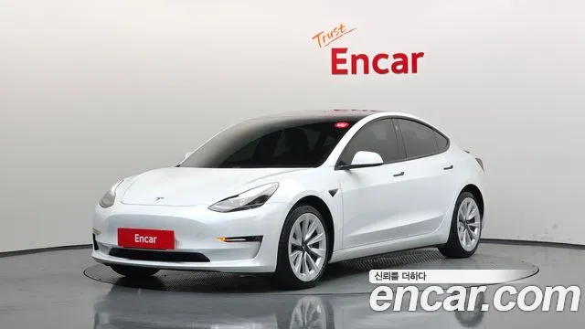 Tesla Model 3 2021 — фото 1