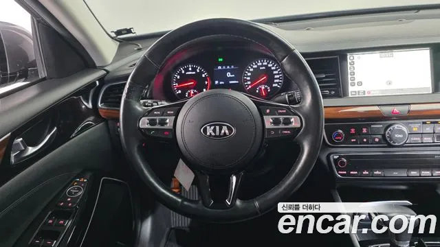 Kia K7 2016 — фото 14
