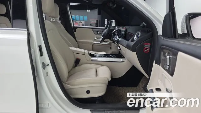 Mercedes-Benz GLB-Class 2021 — фото 17