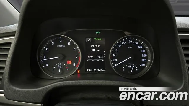 Hyundai AVANTE 2018 — фото 11