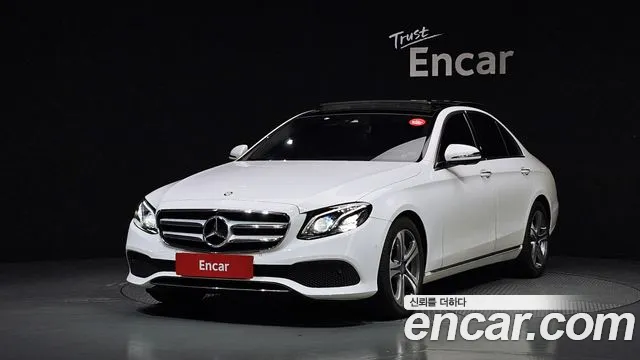 Mercedes-Benz E-Class 2017 — фото 1