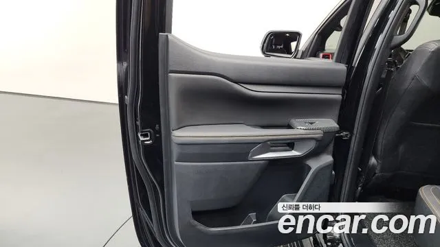 Ford Ranger 2023 — фото 15