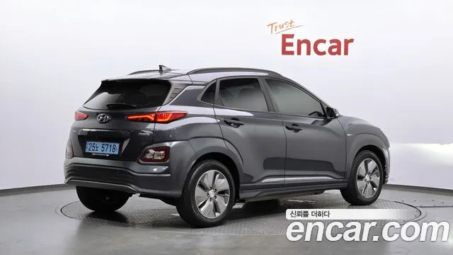 Hyundai Kona 2019 — фото 2
