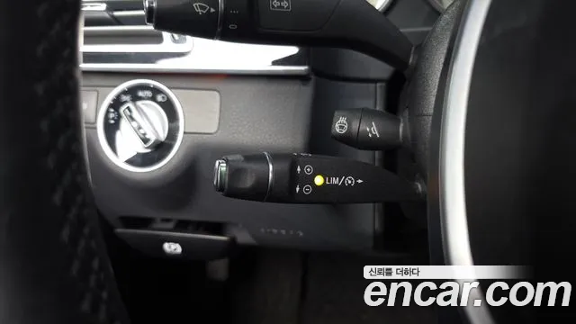 Mercedes-Benz E-Class 2014 — фото 17