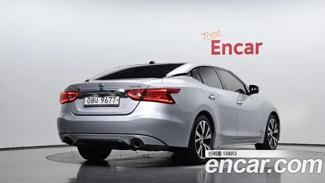 Nissan Maxima 2017 — фото 2