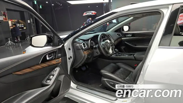 Nissan Maxima 2017 — фото 10