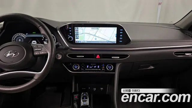 Hyundai Sonata 2020 — фото 20