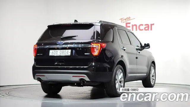 Ford Explorer 2016 — фото 2