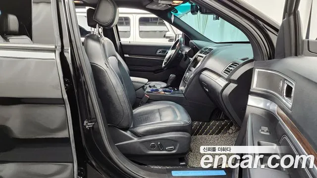Ford Explorer 2016 — фото 11