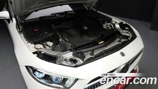 Mercedes-Benz CLS-Class 2020 — фото 6