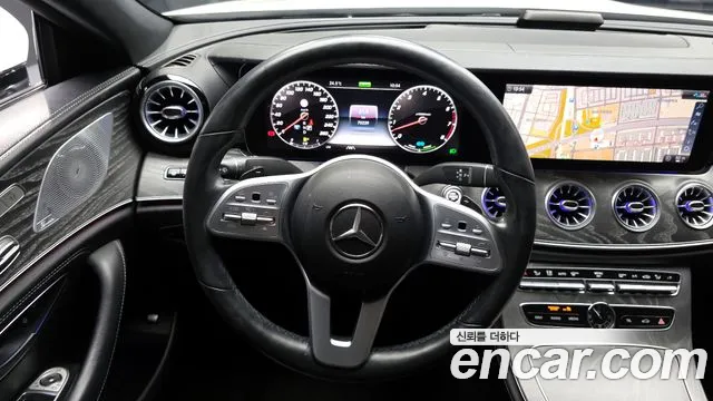 Mercedes-Benz CLS-Class 2020 — фото 19