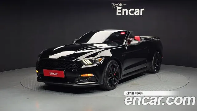 Ford Mustang 2017 — фото 1