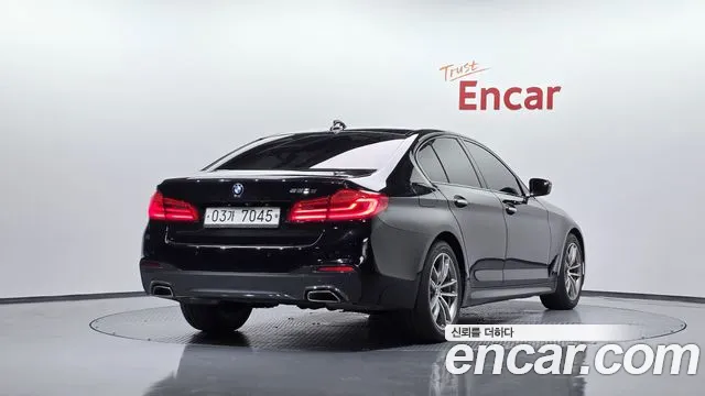 BMW 5-Series 2017 — фото 1
