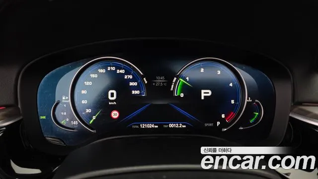BMW 5-Series 2017 — фото 10