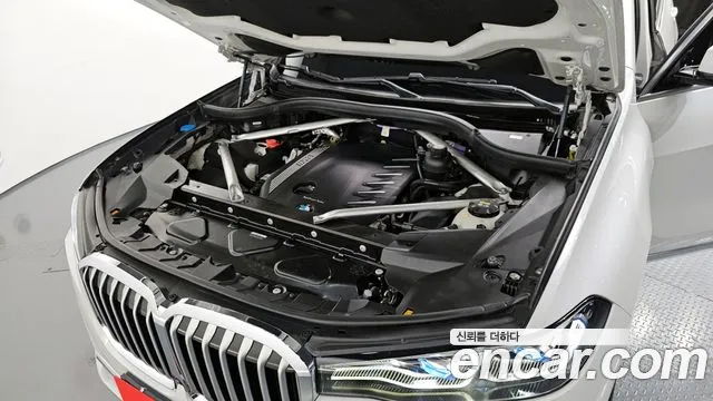BMW X7 2021 — фото 6